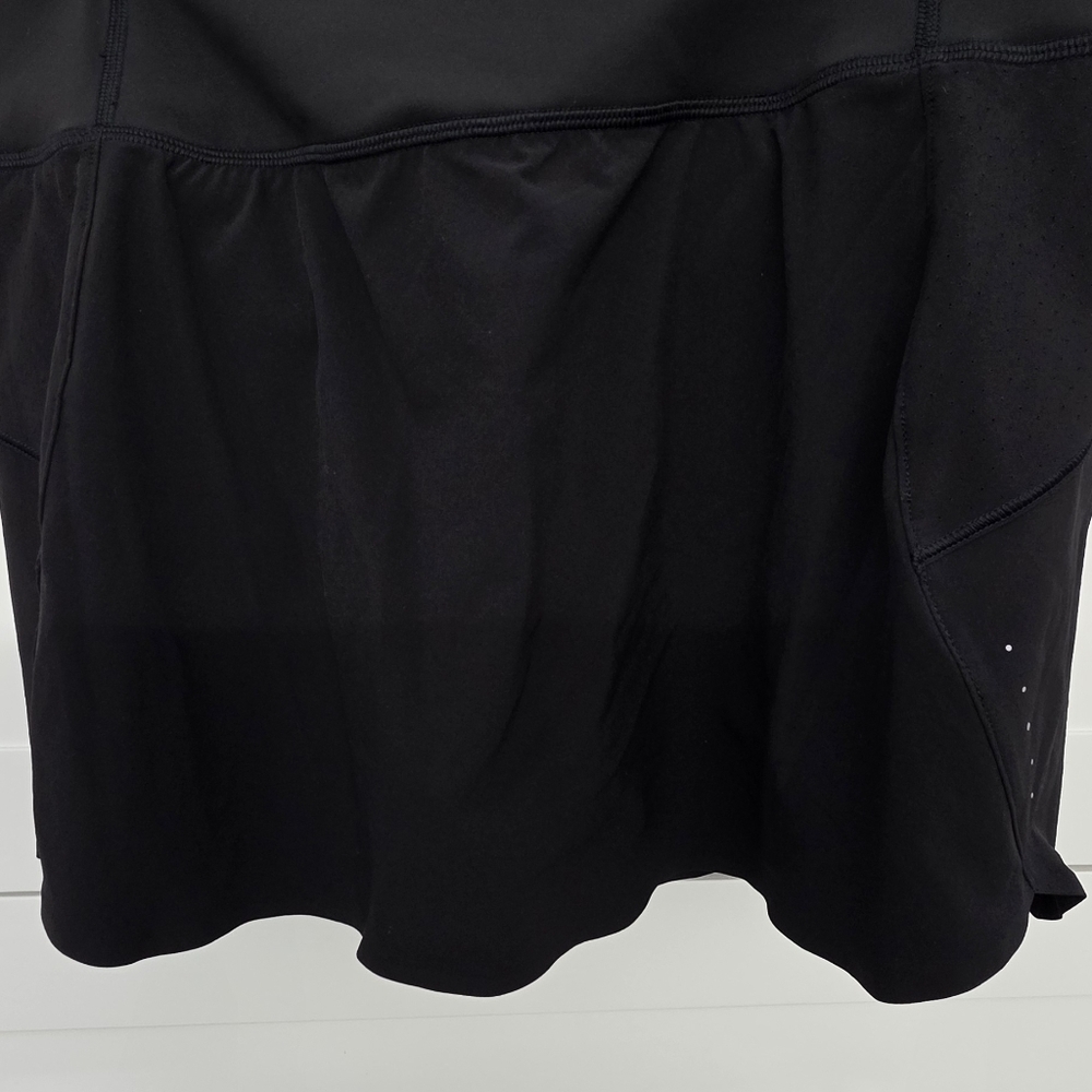 Run With 14" Skort